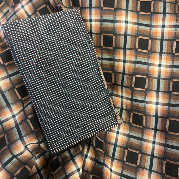 Johnston & Murphy shirt men’s Large tailored fit  geometric flip cuff button up - Picture 6 of 7